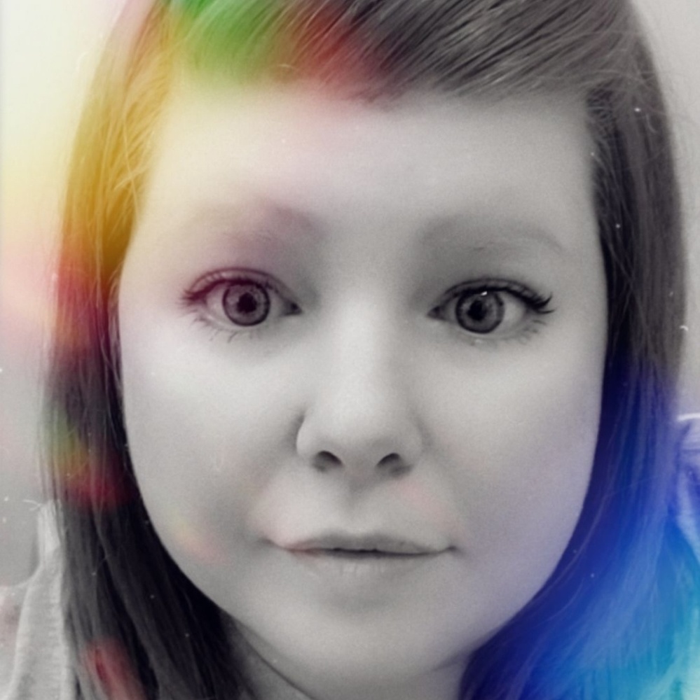 Meet your Posher, Valerie